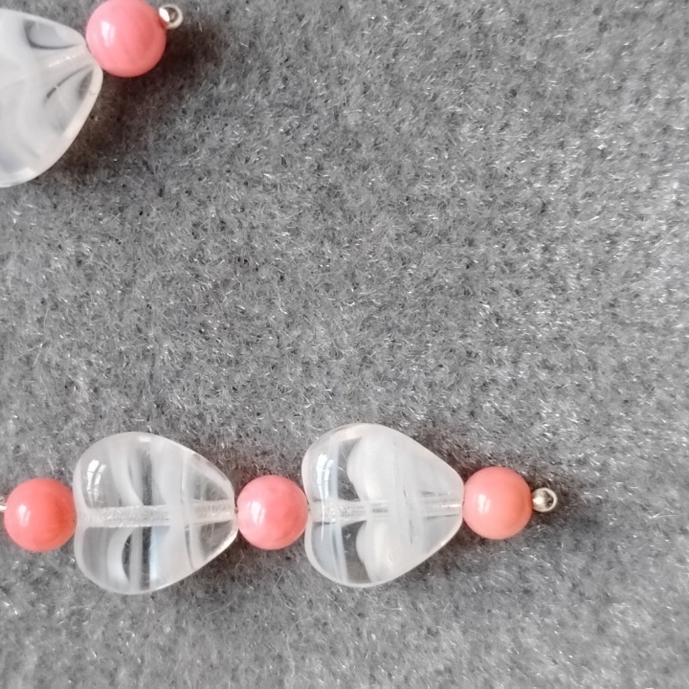 🩷HAND CRAFTED CZECH GLASS HEARTS AND BAMBOO CORAL EARRINGS🩷 - Picture 2 of 4